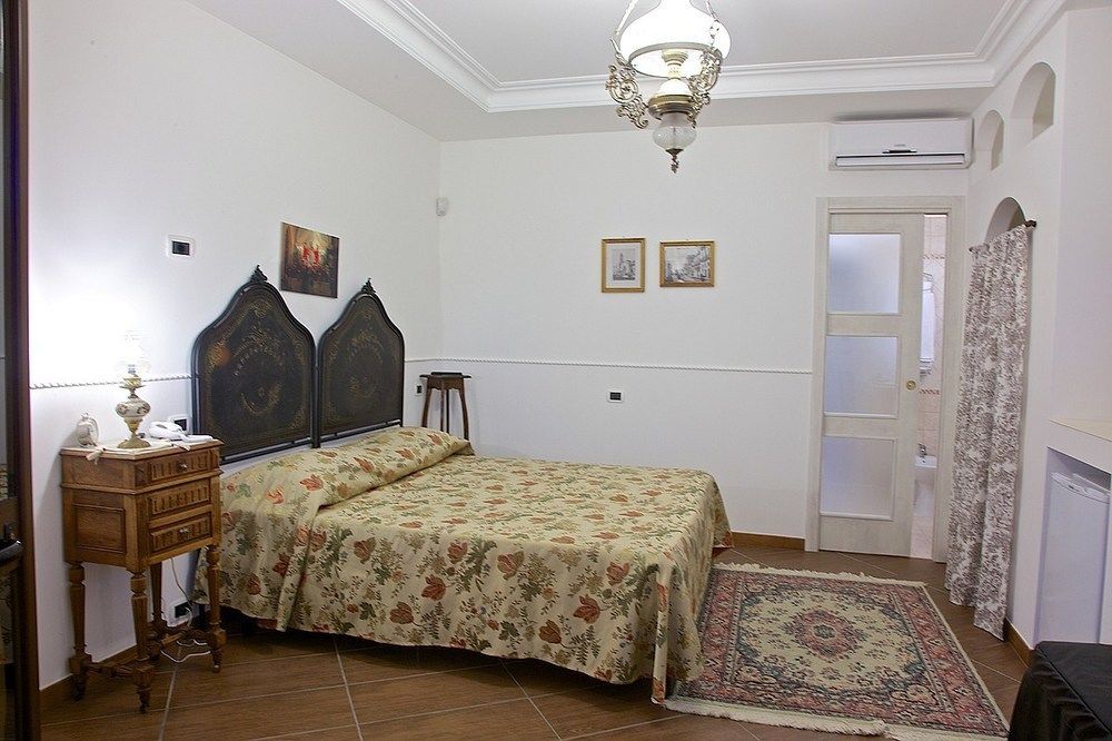 B&B Barletta Acasamia Con Parcheggio Privato Εξωτερικό φωτογραφία