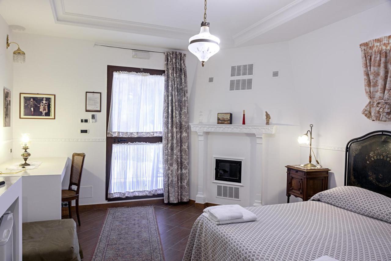 B&B Barletta Acasamia Con Parcheggio Privato Εξωτερικό φωτογραφία